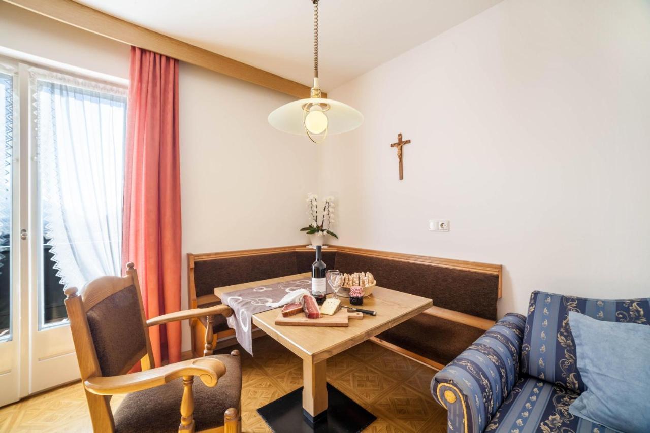 Residence Pichler Apartment 3 San Leonardo in Passiria Eksteriør billede